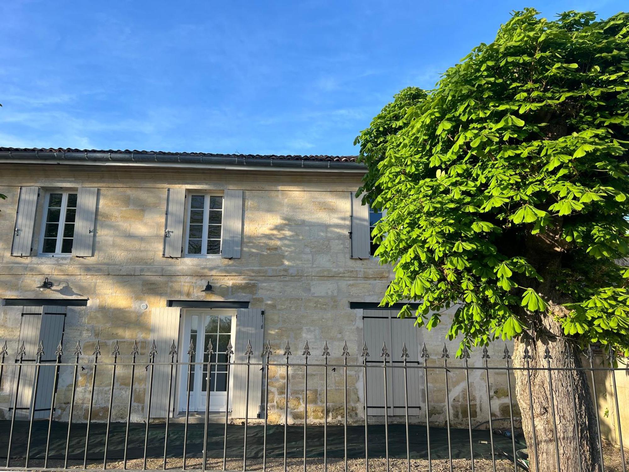 La Villa Du Fleuve Quinsac  Exterior photo
